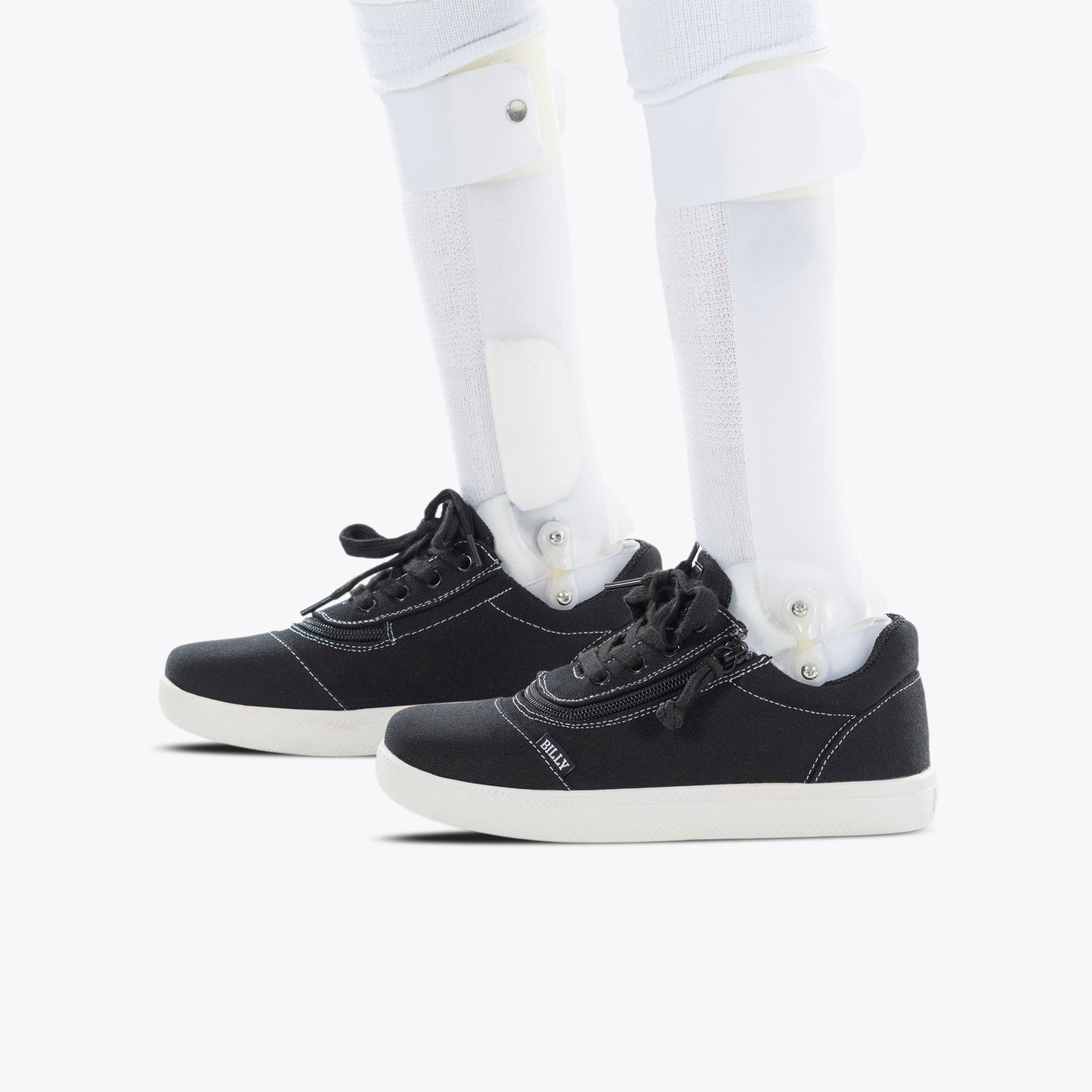 FINAL SALE - Black/White BILLY D|R Short Wrap Low Tops