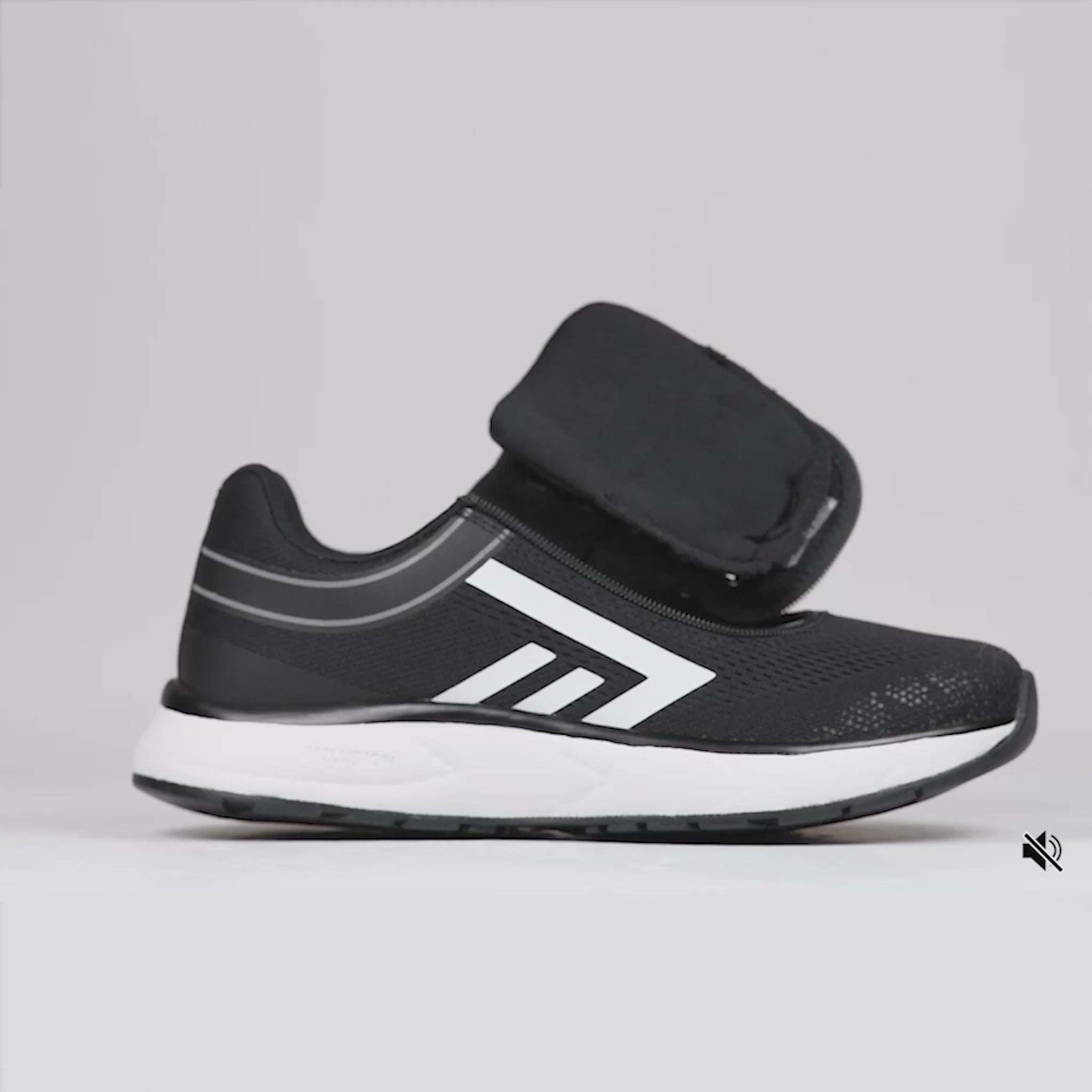 Women's Black/White BILLY Sport Inclusion – BILLY Footwear